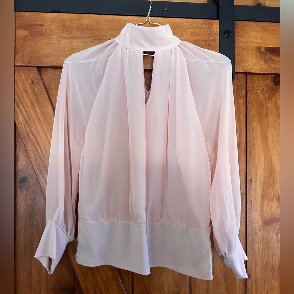 Cute Pink Top size S